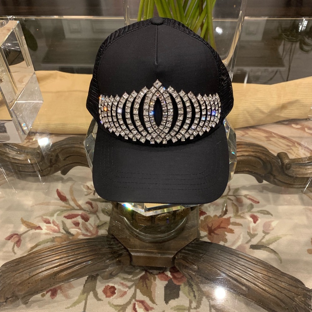 🆕 DSQUARED Princess Tiara Hat Archival